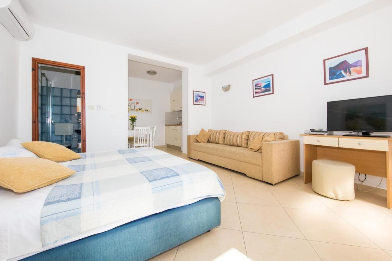 Lacroma Apartments Dubrovnik Exterior photo